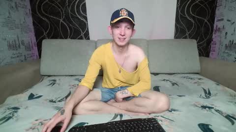 Snapshot of alex_foxy_man chatting on 4, 10, 2025 Alex online show from 4, 10, 2025