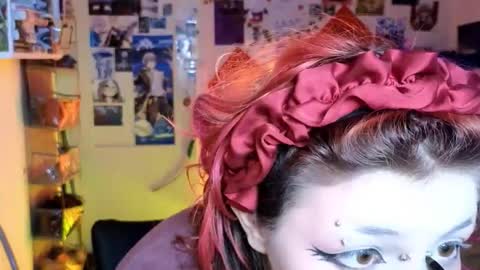 alex_howell online show from 5, 12, 2025