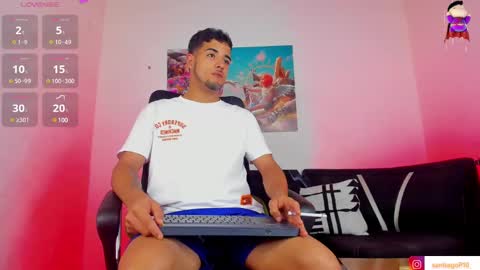 i am Alex online show from 6, 3, 2025