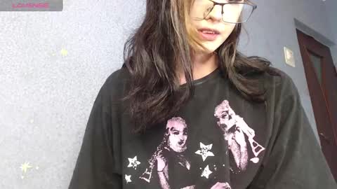 CorneliaLia inst  online show from 27, 1, 2025