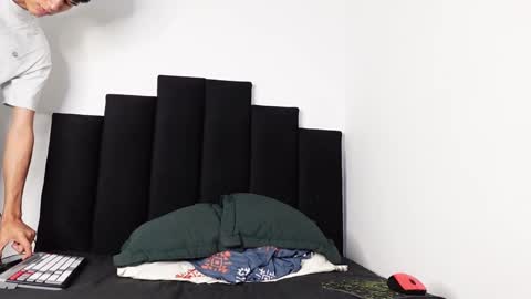 alex_mark_ online show from 8, 10, 2025