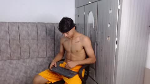 Snapshot of alex_martin47 chatting on 11, 6, 2026 alex online show from 11, 6, 2026