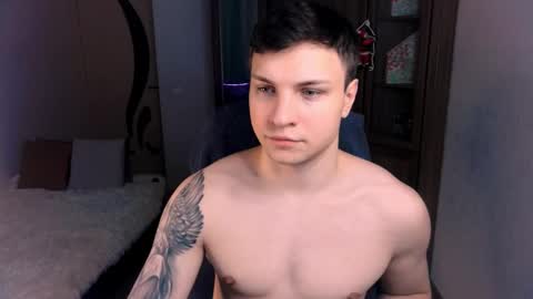 Snapshot of alex_milson chatting on 15, 12, 2024 alex_milson online show from 15, 12, 2024