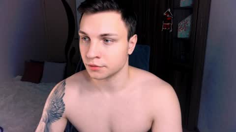 Snapshot of alex_milson chatting on 19, 12, 2024 alex_milson online show from 19, 12, 2024