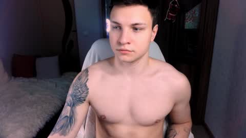 Snapshot of alex_milson chatting on 25, 12, 2024 alex_milson online show from 25, 12, 2024