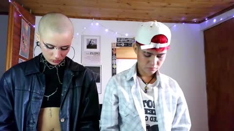 Snapshot of alex_one888 chatting on 1, 2, 2025 Alex online show from 1, 2, 2025