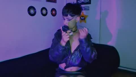 Snapshot of alex_one888 chatting on 18, 9, 2025 Alex online show from 18, 9, 2025