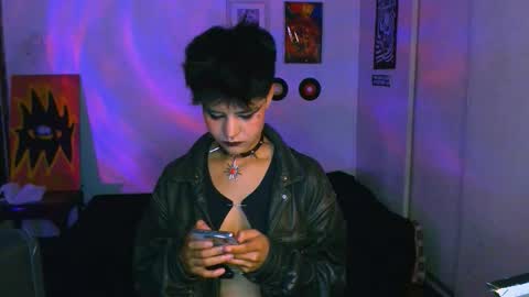 Snapshot of alex_one888 chatting on 9, 10, 2025 Alex online show from 9, 10, 2025