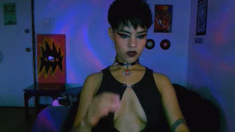 Snapshot of alex_one888 chatting on 9, 10, 2025 Alex online show from 9, 10, 2025