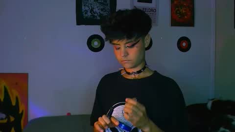 Snapshot of alex_one888 chatting on 19, 11, 2025 Alex online show from 19, 11, 2025