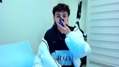 Residente0xxx online show from 31, 1, 2025