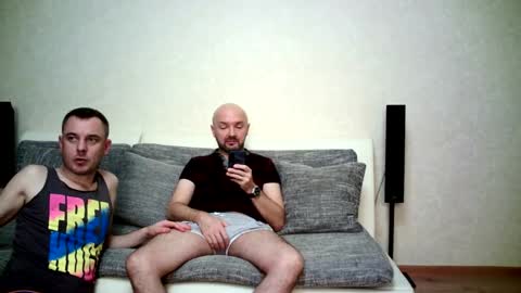 Snapshot of alex_tobey chatting on 15, 10, 2025 Alex and Tobey online show from 15, 10, 2025