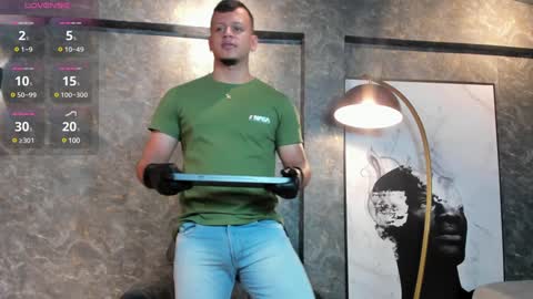 Alex Towers online show from 4, 12, 2024