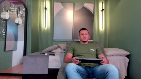 Alex Towers online show from 15, 2, 2025