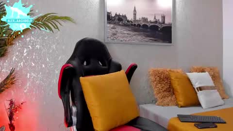 Snapshot of alex_zt chatting on 16, 2, 2025 x online show from 16, 2, 2025