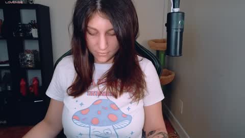 Snapshot of alexa_dream chatting on 12, 9, 2025 dont be afraid to click social media link its working just click on that online show from 12, 9, 2025