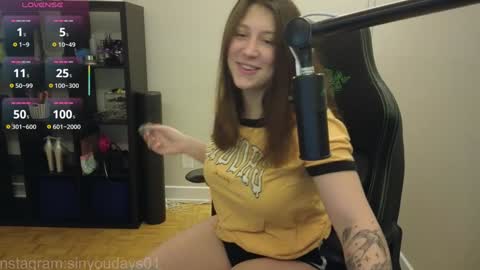 Snapshot of alexa_dream chatting on 22, 11, 2025 dont be afraid to click social media link its working just click on that online show from 22, 11, 2025