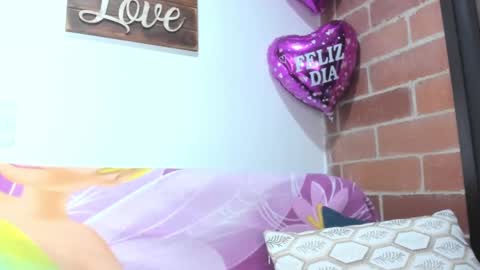 Snapshot of alexa_latina chatting on 17, 1, 2025 alexa latina online show from 17, 1, 2025