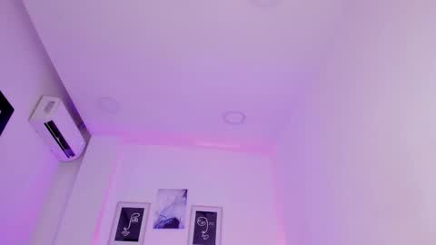 Alexa Millers online show from 16, 2, 2025