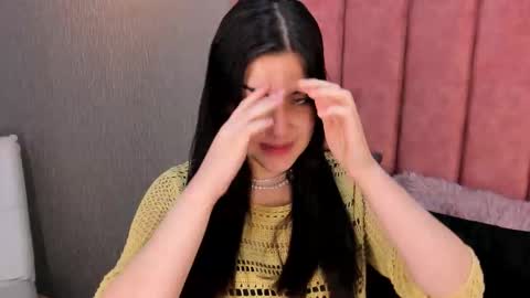 Alexa Thaylor online show from 12, 11, 2025