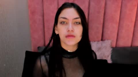 Alexa Thaylor online show from 5, 12, 2025