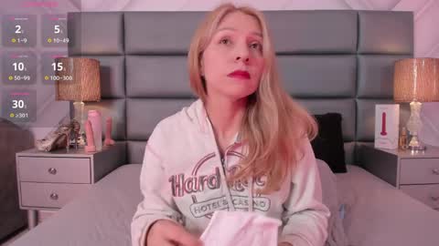    online show from 9, 4, 2026