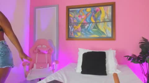 Alexa Jhonson online show from 13, 9, 2025