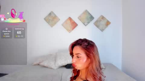 Snapshot of alexalovecastle1 chatting on 21, 11, 2025 Alexandra Castillo online show from 21, 11, 2025