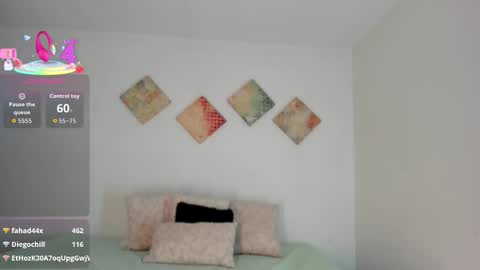 Snapshot of alexalovecastle1 chatting on 28, 11, 2025 Alexandra Castillo online show from 28, 11, 2025