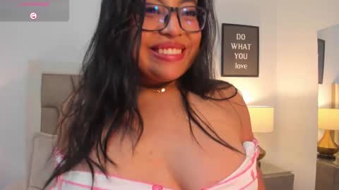 Snapshot of alexamadisson chatting on 7, 3, 2025 Alexa online show from 7, 3, 2025