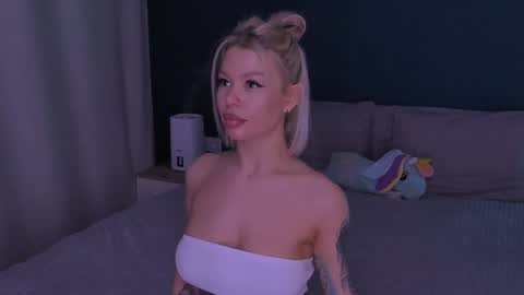 Snapshot of alexamason chatting on 24, 1, 2025 Alexa Mason online show from 24, 1, 2025