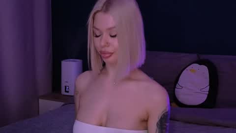 Snapshot of alexamason chatting on 28, 2, 2025 Alexa Mason online show from 28, 2, 2025