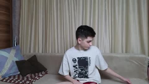 Snapshot of alexander_18_xxl chatting on 8, 4, 2026 Alexander online show from 8, 4, 2026