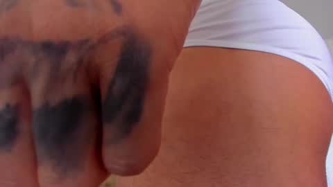 Snapshot of alexander_martines chatting on 1, 12, 2024 Onlyfansalexmartinezwb Instagram alexwbmartinez Twitter martinezcb937 online show from 1, 12, 2024