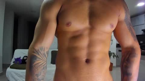 Snapshot of alexander_martines chatting on 19, 12, 2024 Onlyfansalexmartinezwb Instagram alexwbmartinez Twitter martinezcb937 online show from 19, 12, 2024