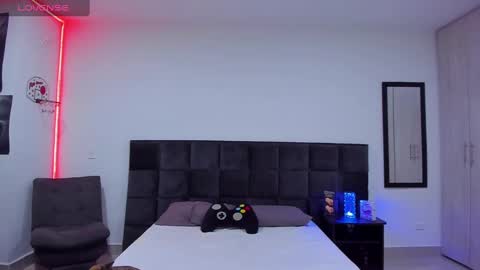 Snapshot of alexander_martines chatting on 30, 1, 2025 Onlyfansalexmartinezwb Instagram alexwbmartinez Twitter martinezcb937 online show from 30, 1, 2025