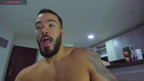 Snapshot of alexander_martines chatting on 16, 2, 2025 Onlyfansalexmartinezwb Instagram alexwbmartinez Twitter martinezcb937 online show from 16, 2, 2025