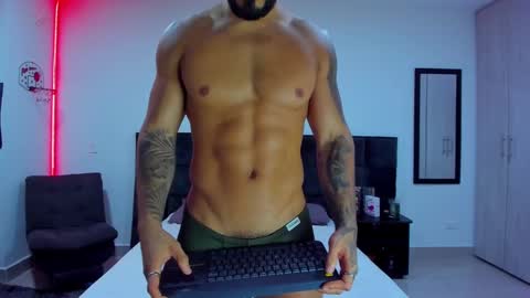 Snapshot of alexander_martines chatting on 18, 2, 2025 Onlyfansalexmartinezwb Instagram alexwbmartinez Twitter martinezcb937 online show from 18, 2, 2025