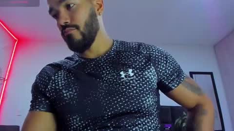 Snapshot of alexander_martines chatting on 28, 2, 2025 Onlyfansalexmartinezwb Instagram alexwbmartinez Twitter martinezcb937 online show from 28, 2, 2025