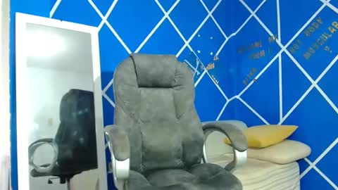 Snapshot of alexander_megan chatting on 20, 9, 2025 alexander online show from 20, 9, 2025