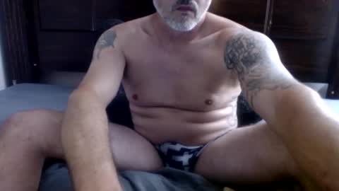 Snapshot of alexanderbloo chatting on 17, 9, 2025 Sean online show from 17, 9, 2025