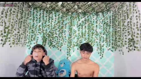 chicos hot online show from 13, 1, 2026