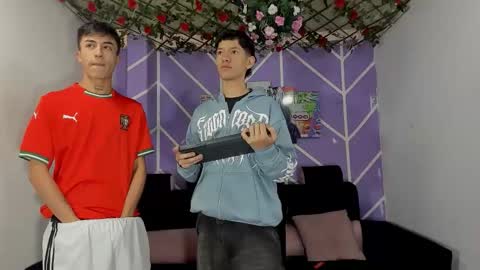 chicos hot online show from 23, 2, 2026