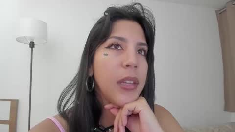 I am Alexandra online show from 28, 10, 2025