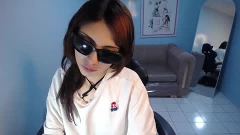 alexandra  online show from 11, 11, 2025