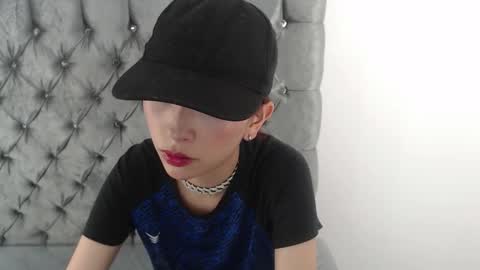 alexandra  online show from 4, 12, 2025