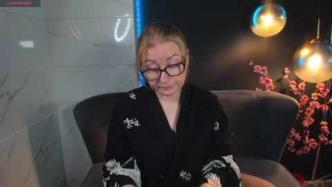 Snapshot of alexandra_kind chatting on 28, 12, 2024 Alexandra online show from 28, 12, 2024