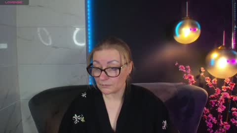 Snapshot of alexandra_kind chatting on 30, 12, 2024 Alexandra online show from 30, 12, 2024