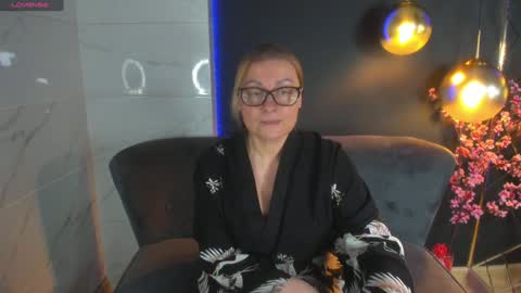 Snapshot of alexandra_kind chatting on 30, 1, 2025 Alexandra online show from 30, 1, 2025
