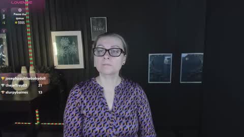 Snapshot of alexandra_kind chatting on 7, 3, 2025 Alexandra online show from 7, 3, 2025